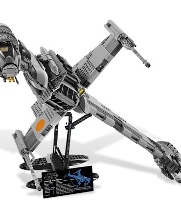 B-Wing Starfighter™