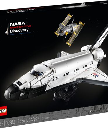 NASA Space Shuttle Discovery