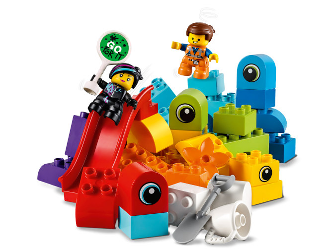 Emmet and Lucy's Visitors from the DUPLO® Planet