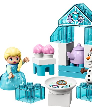 Elsa and Olaf's Tea Party