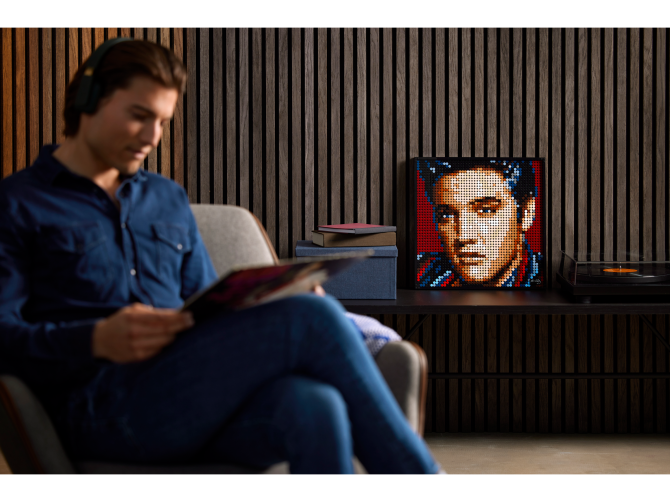 Elvis Presley “The King”