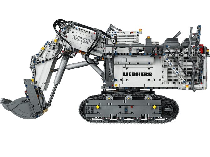 Liebherr R 9800 Excavator