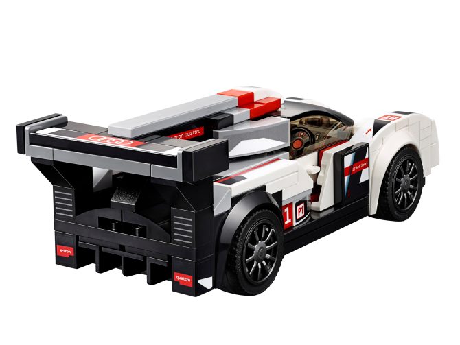 Audi R18 e-tron quattro