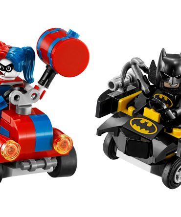 Mighty Micros: Batman™ vs. Harley Quinn™