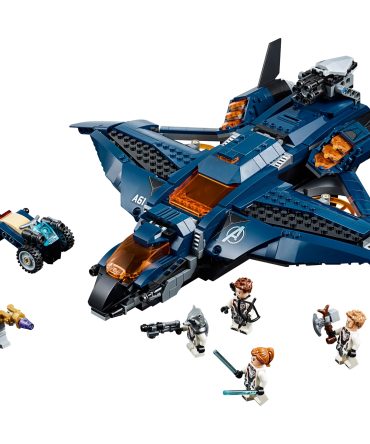 Avengers Ultimate Quinjet