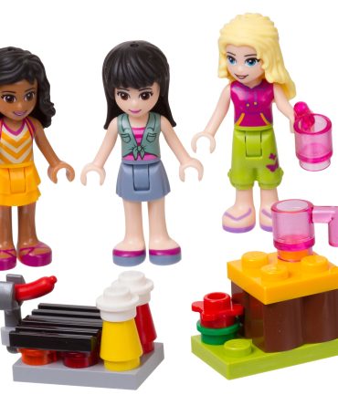 LEGO® Friends Mini-doll Campsite Set